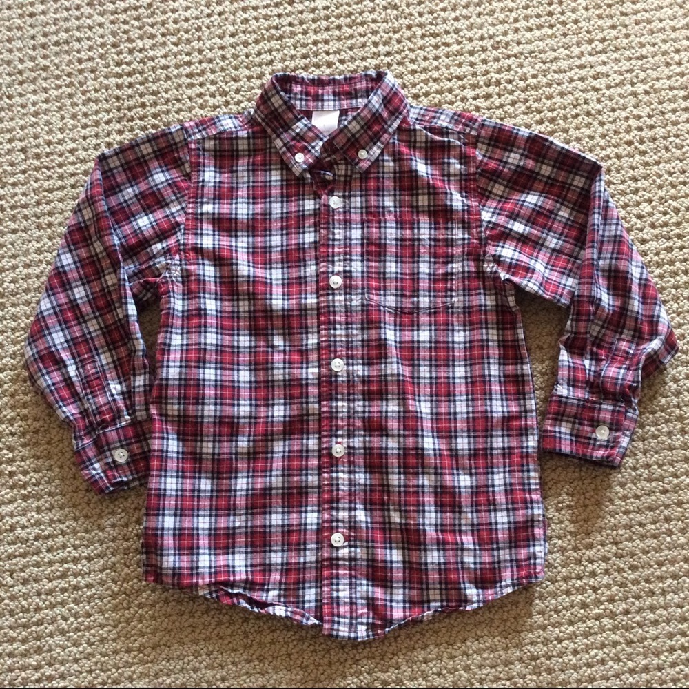 Boy’s button down top
